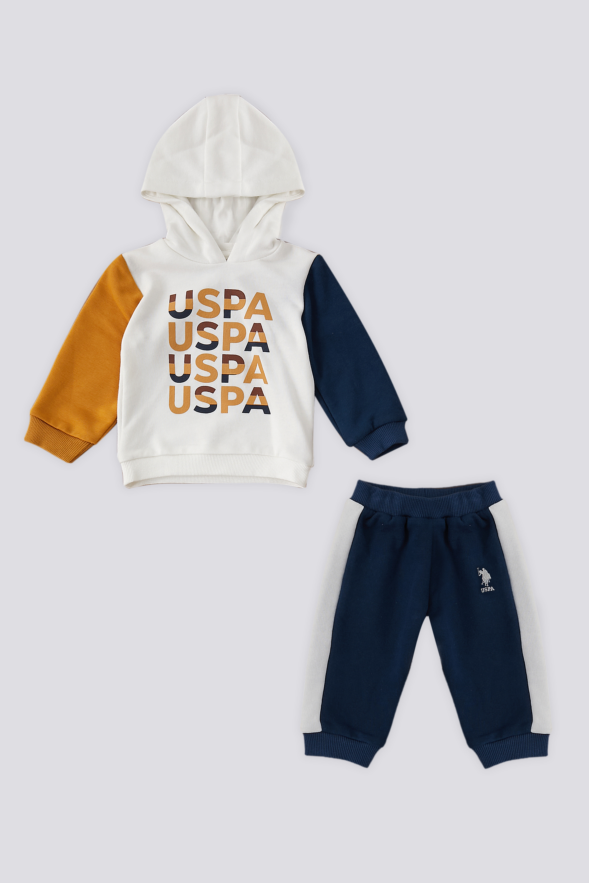 Костюм повседневный US Polo Assn G085SZ0HF0USB1474_VR071, кремовый, темно-синий, 80, Бежевый;синий, G085SZ0HF0USB1474_VR071
Костюм повседневный US Polo Assn G085SZ0HF0USB1474_VR071, кремовый, темно-синий, 80, Бежевый;синий, G085SZ0HF0USB1474_VR071