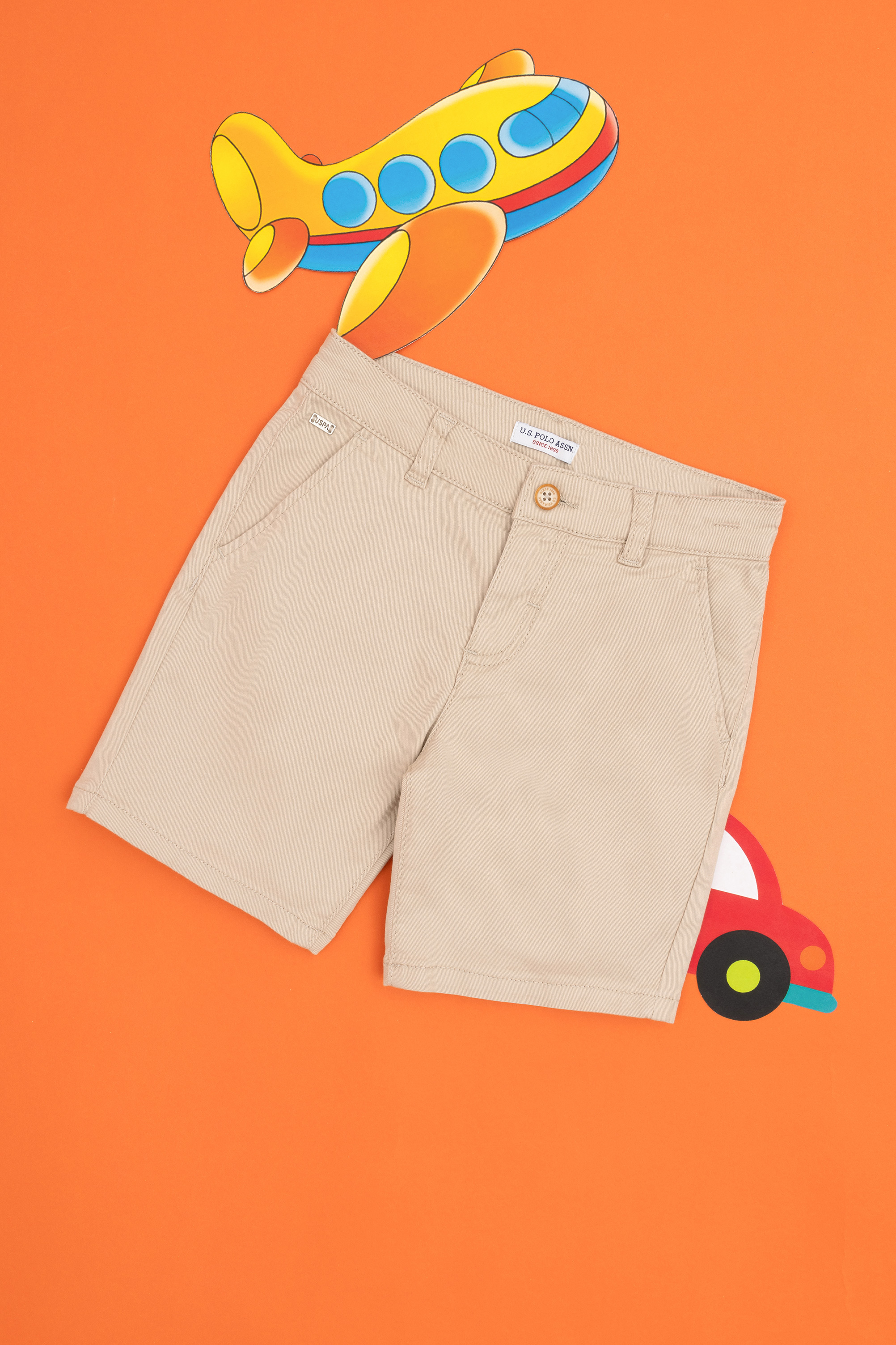 Шорты детские US Polo Assn G083GL0310MARCOKIDS24Y_VR049, бежевый, 152, G083GL0310MARCOKIDS24Y_VR049
Шорты детские US Polo Assn G083GL0310MARCOKIDS24Y_VR049, бежевый, 152, G083GL0310MARCOKIDS24Y_VR049