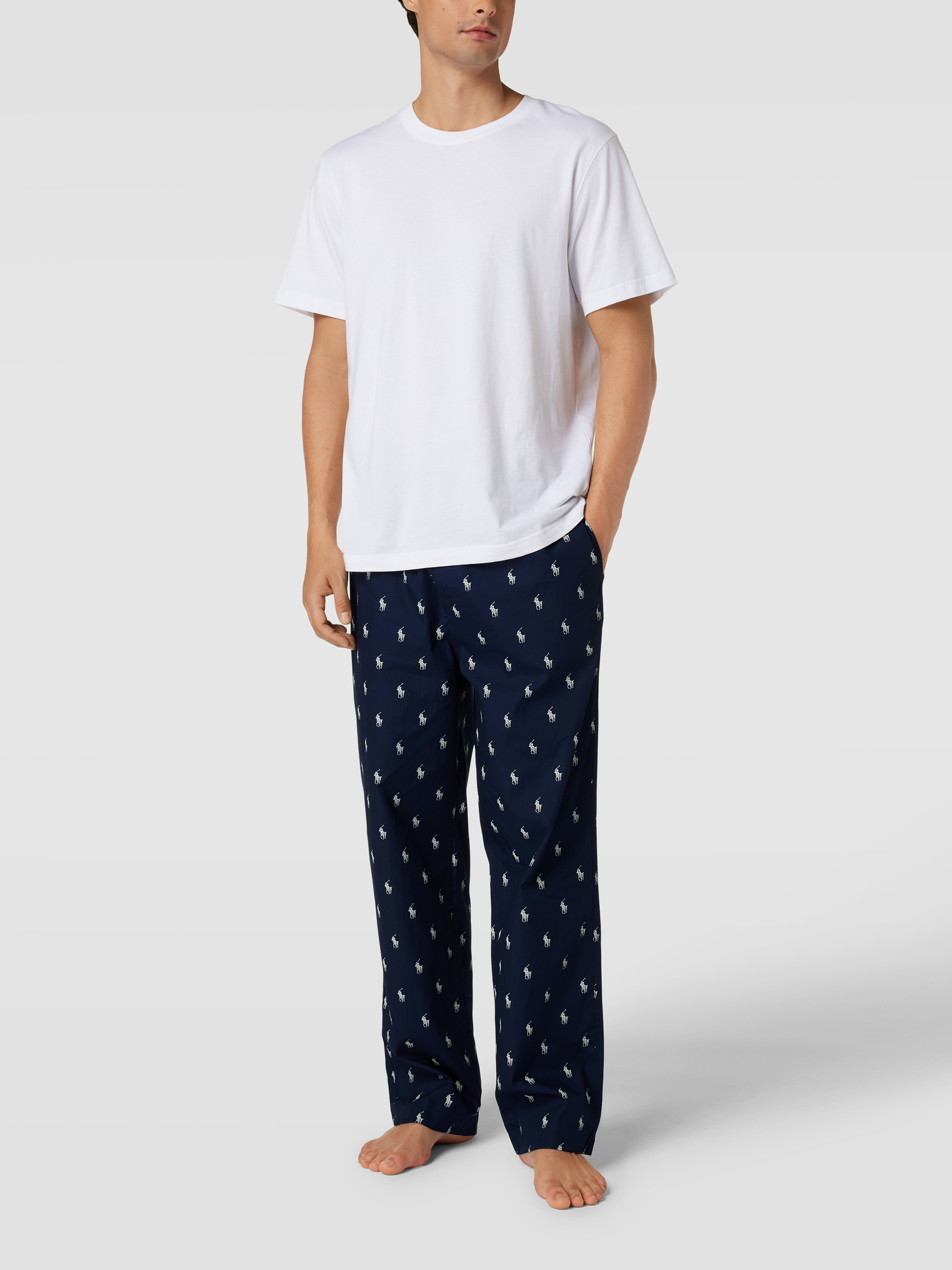 Брюки домашние мужские Polo Ralph Lauren 1629679 синие L доставка из-за рубежа, Синий, 1629679
Брюки домашние мужские Polo Ralph Lauren 1629679 синие L доставка из-за рубежа, Синий, 1629679