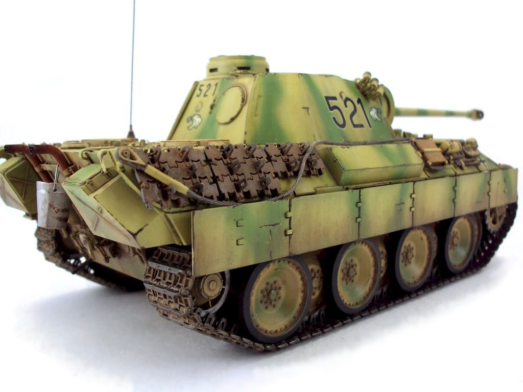 Сборная модель танк Hasegawa 31137 Pz.Kpfw V Panther ausf. G версия со стальными катками
Сборная модель танк Hasegawa 31137 Pz.Kpfw V Panther ausf. G версия со стальными катками