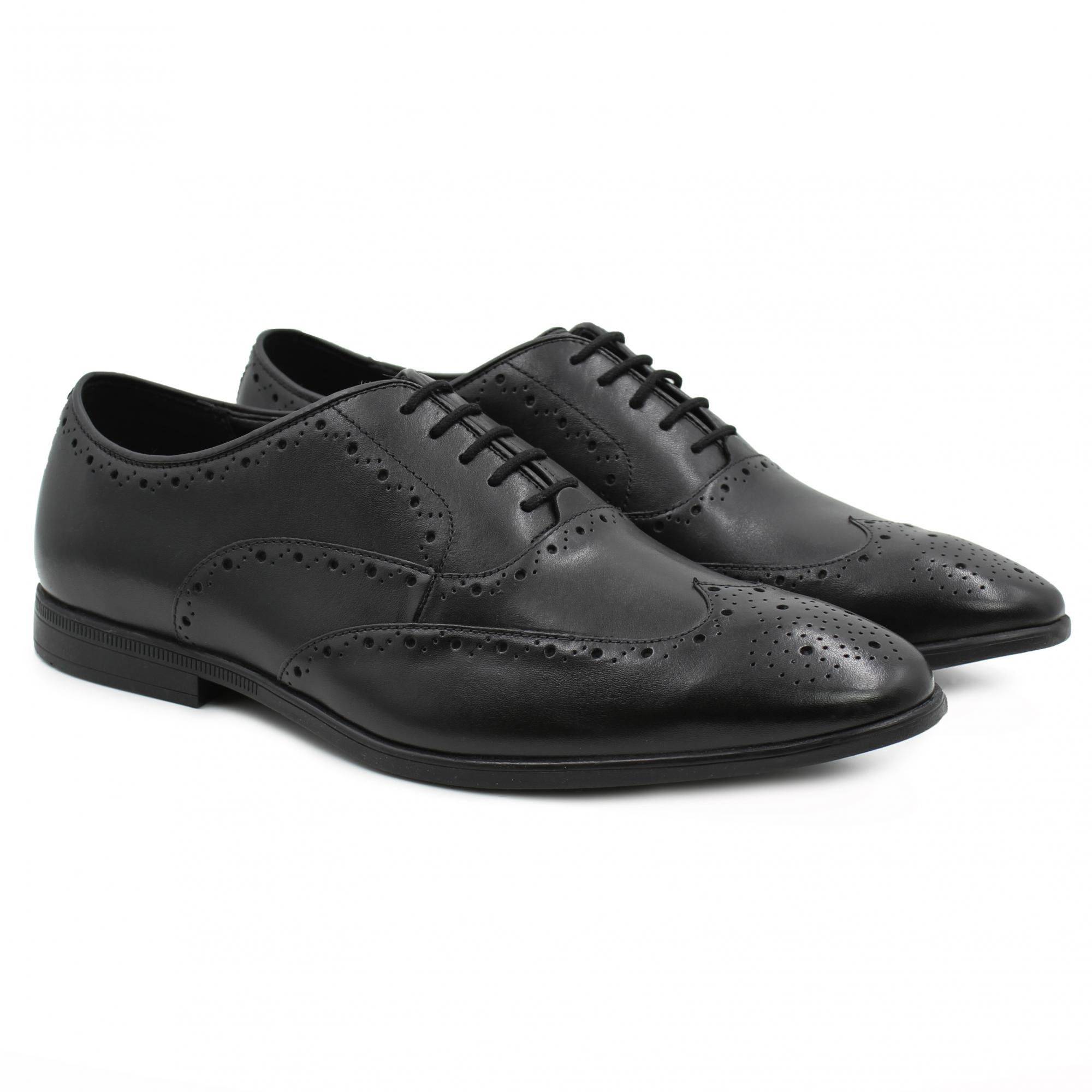 Полуботинки мужские Clarks Bampton Rhodes 26152111 черные 41 EU, Bampton Rhodes 26152111
Полуботинки мужские Clarks Bampton Rhodes 26152111 черные 41 EU, Bampton Rhodes 26152111