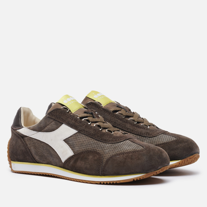 Кроссовки мужские Diadora Heritage Equipe Suede Stone Wash коричневые 42.5 EU, Equipe Suede Stone Wash
Кроссовки мужские Diadora Heritage Equipe Suede Stone Wash коричневые 42.5 EU, Equipe Suede Stone Wash