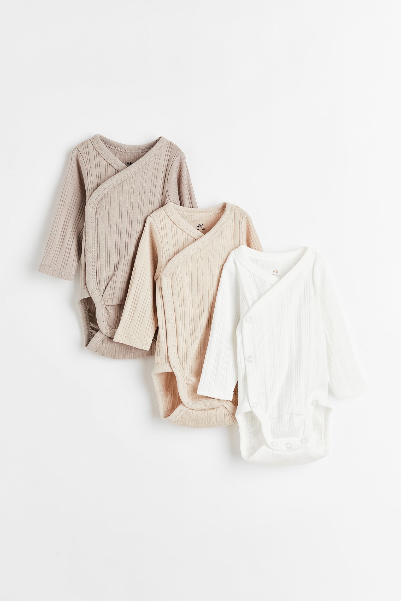Комплект из 3 боди с запахом H&M 50 Светло-серый/светло-бежевый (доставка из-за рубежа), Серый;бежевый, 1091435
Комплект из 3 боди с запахом H&M 50 Светло-серый/светло-бежевый (доставка из-за рубежа), Серый;бежевый, 1091435