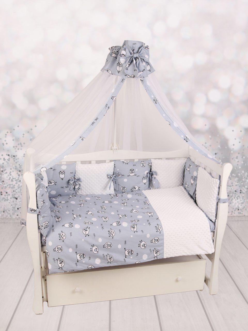 Комплект в кроватку 18 предметов Exclusive Soft Collection Amarobaby AMARO-3018-SCB
Комплект в кроватку 18 предметов Exclusive Soft Collection Amarobaby AMARO-3018-SCB