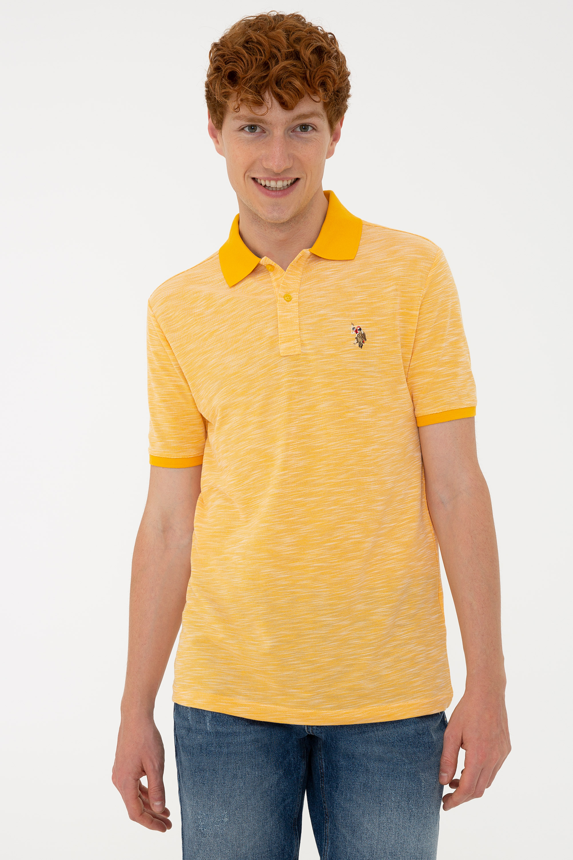 Футболка мужская U.S. POLO Assn. G081GL0110KALIMNOSIY21 желтая M, G081GL0110KALIMNOSIY21
Футболка мужская U.S. POLO Assn. G081GL0110KALIMNOSIY21 желтая M, G081GL0110KALIMNOSIY21