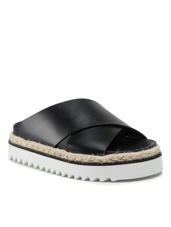 Шлепанцы Gilda YE50FNZ-BX0786-2X000-4-401-20-IT Furla Черный 38 EU, Gilda YE50FNZ-BX0786-2X000-4-401-20-IT
Шлепанцы Gilda YE50FNZ-BX0786-2X000-4-401-20-IT Furla Черный 38 EU, Gilda YE50FNZ-BX0786-2X000-4-401-20-IT