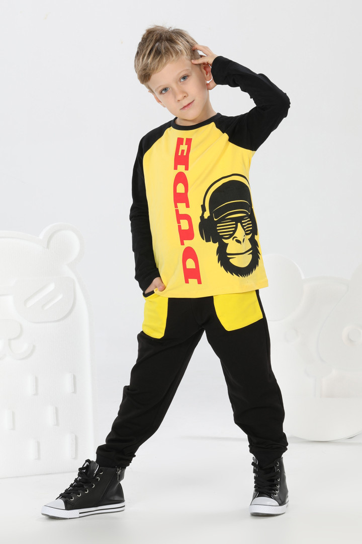 Костюм Lupia Kids р. 3-4 лет Мультиколор, 280 (доставка из-за рубежа), Черный;желтый, 280
Костюм Lupia Kids р. 3-4 лет Мультиколор, 280 (доставка из-за рубежа), Черный;желтый, 280