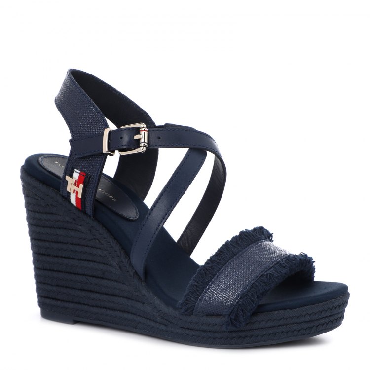 Женские эспадрильи TOMMY HILFIGER TOMMY FRINGES HIGH WEDGE SANDA цв. темно-синий 37 EU, FW0FW04963
Женские эспадрильи TOMMY HILFIGER TOMMY FRINGES HIGH WEDGE SANDA цв. темно-синий 37 EU, FW0FW04963