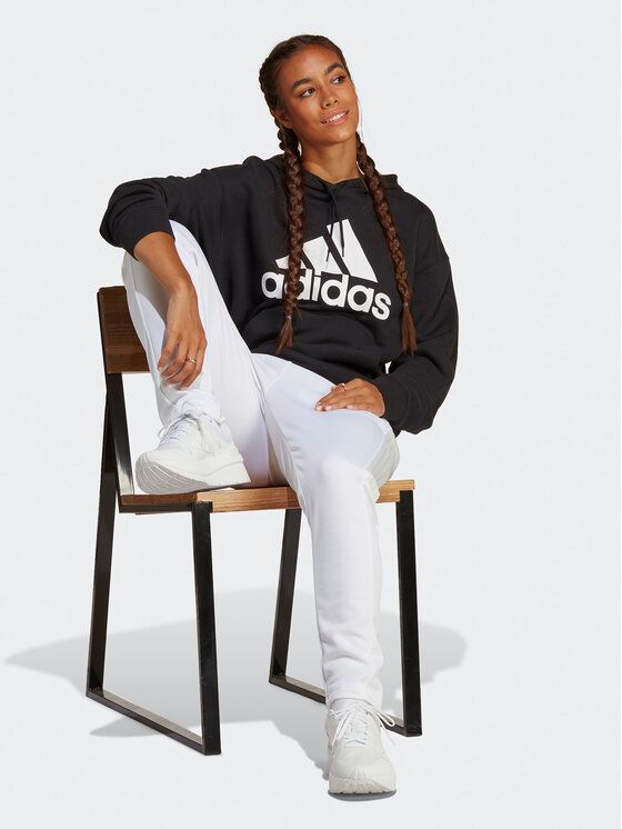 Худи женское Adidas 302287635 черное L (доставка из-за рубежа), Черный, 0000302287635
Худи женское Adidas 302287635 черное L (доставка из-за рубежа), Черный, 0000302287635