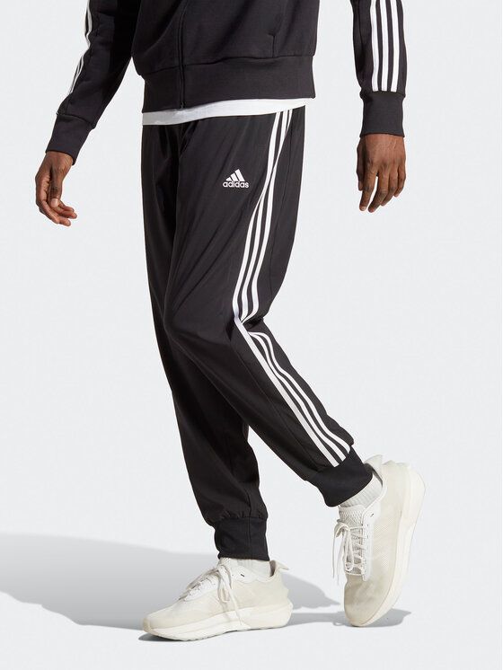 Спортивные брюки мужские Adidas 302288205 черные S (доставка из-за рубежа), Черный, 0000302288205
Спортивные брюки мужские Adidas 302288205 черные S (доставка из-за рубежа), Черный, 0000302288205