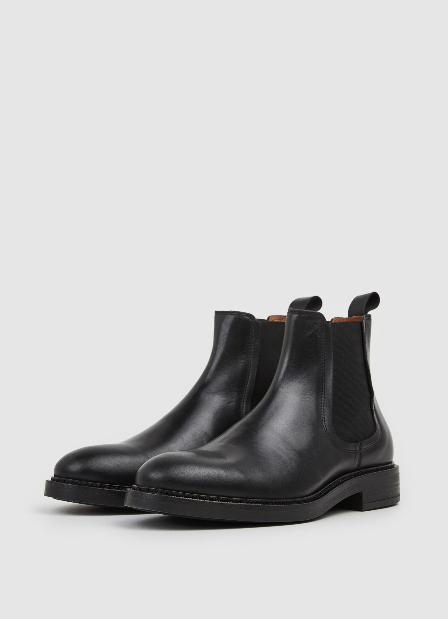 Ботинки мужские Hackett EGMONT CHELSEA HMS21217 черные 44 EU, EGMONT CHELSEA HMS21217
Ботинки мужские Hackett EGMONT CHELSEA HMS21217 черные 44 EU, EGMONT CHELSEA HMS21217
