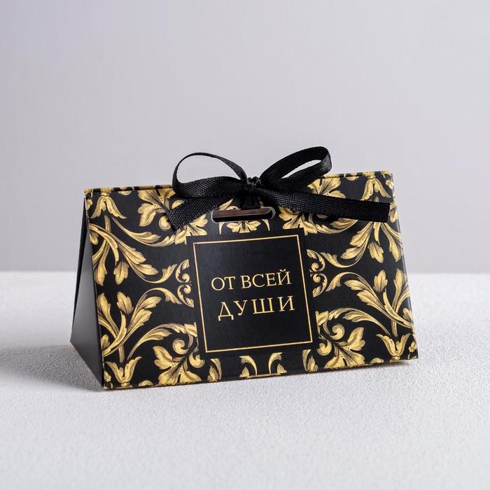 Коробка бонбоньерка Дарите Счастье От всей души, 10 х 5,5 х 5,5 см 5 шт, Черный
Коробка бонбоньерка Дарите Счастье От всей души, 10 х 5,5 х 5,5 см 5 шт, Черный