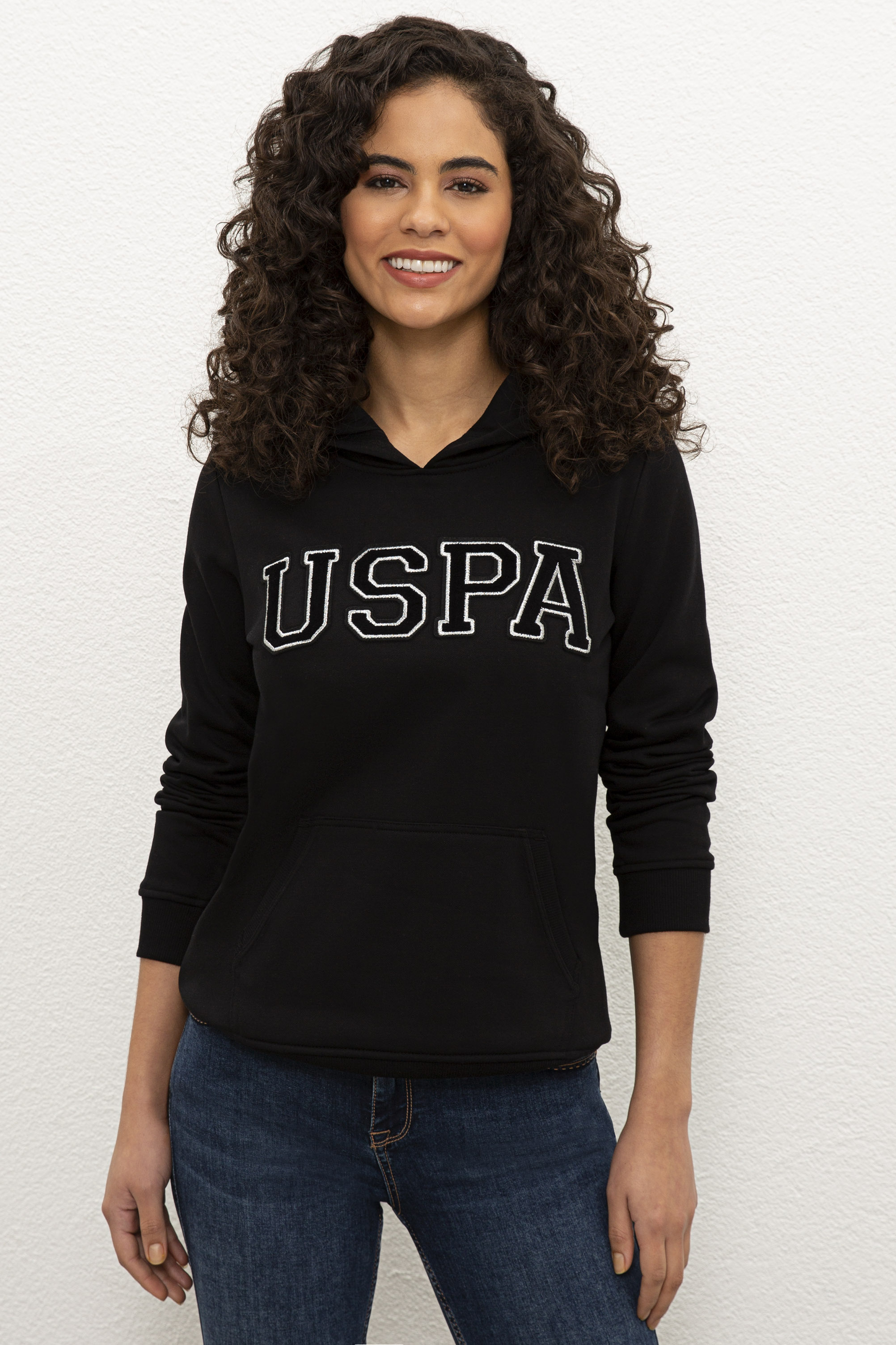 Толстовка женская U.S. POLO Assn. G082SZ0820E-GIZMO-SK020 черная XL, G082SZ0820E-GIZMO-SK020
Толстовка женская U.S. POLO Assn. G082SZ0820E-GIZMO-SK020 черная XL, G082SZ0820E-GIZMO-SK020