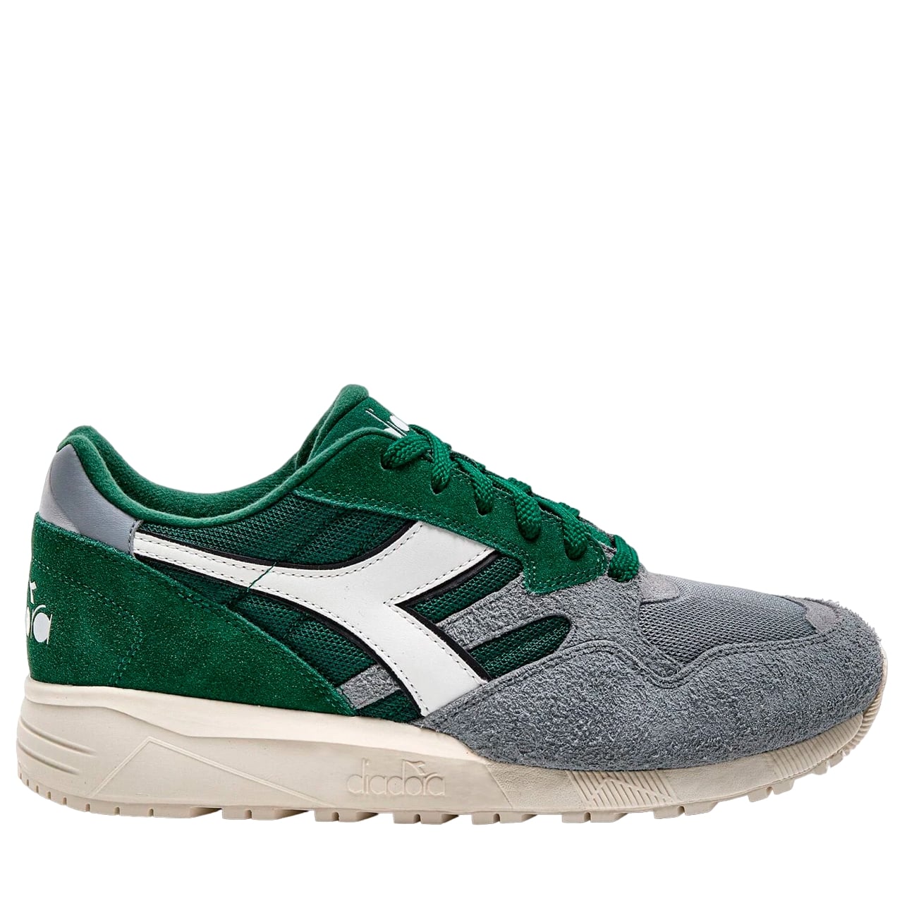 Кроссовки мужские Diadora N902 Hairy Suede разноцветные 42 EU, Разноцветный, N902 Hairy Suede
Кроссовки мужские Diadora N902 Hairy Suede разноцветные 42 EU, Разноцветный, N902 Hairy Suede