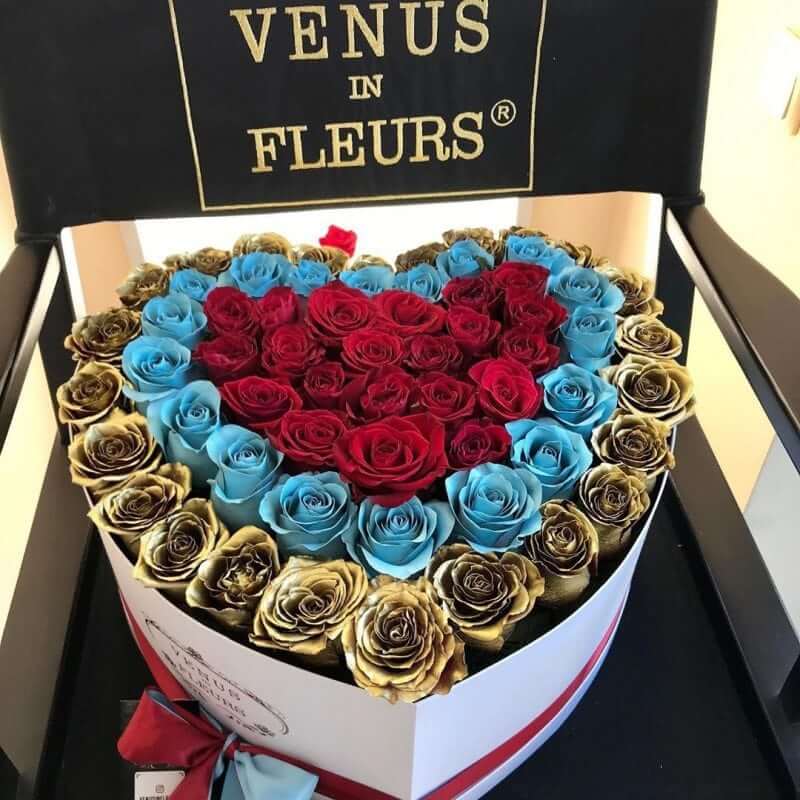 Цветы в коробке Venus in Fleurs Красные розы с двойной окантовкой 808378, Цветы в коробке
Цветы в коробке Venus in Fleurs Красные розы с двойной окантовкой 808378, Цветы в коробке