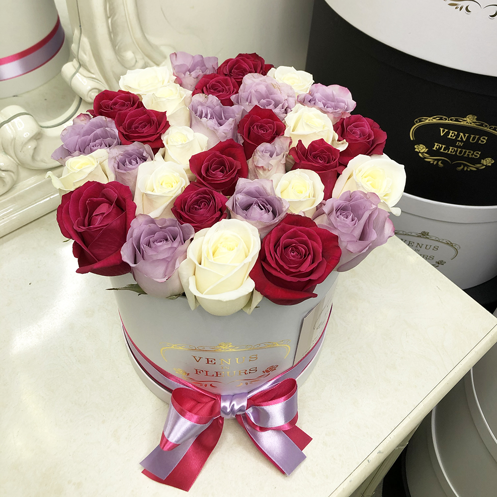 Цветы в коробке Venus in Fleurs Микс из 25 роз в коробке 809577, Микс из 25 роз в коробке
Цветы в коробке Venus in Fleurs Микс из 25 роз в коробке 809577, Микс из 25 роз в коробке