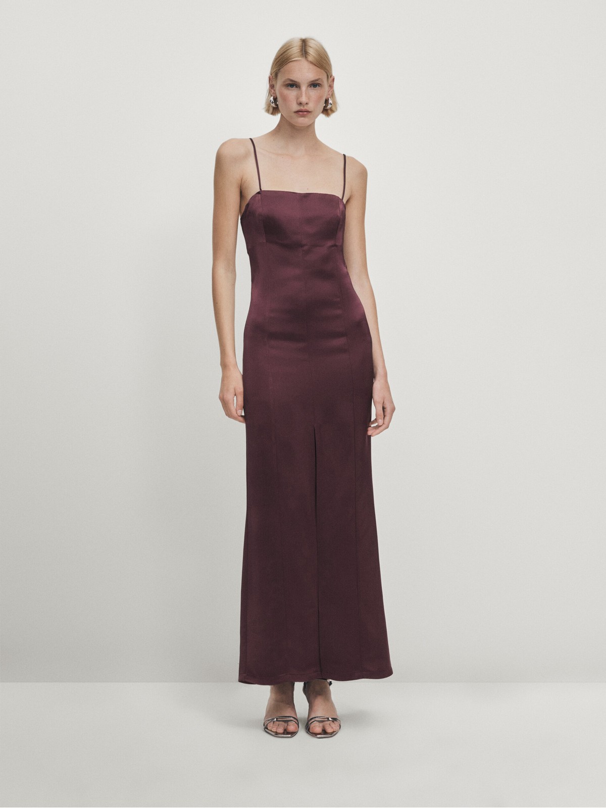 Платье женское Massimo Dutti 9276/952-I2024 коричневое XS, Коричневый, 9276/952-I2024
Платье женское Massimo Dutti 9276/952-I2024 коричневое XS, Коричневый, 9276/952-I2024