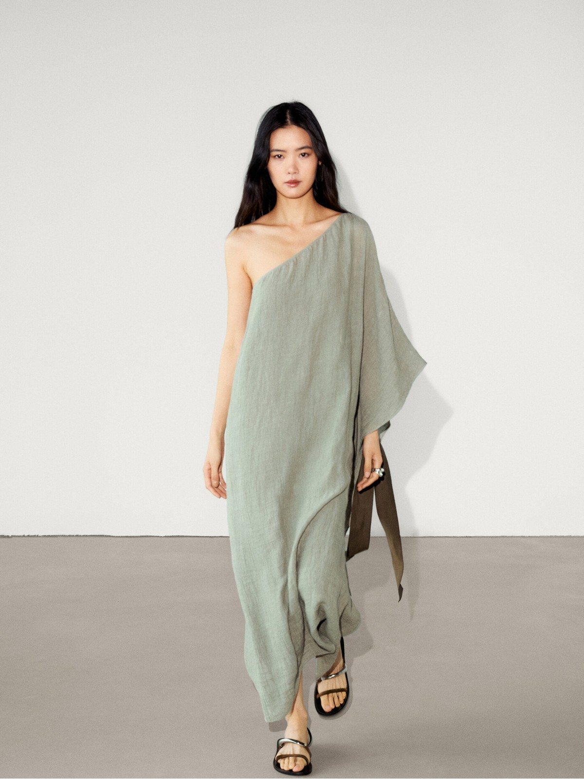 Платье женское Massimo Dutti 6684/100-I2024 зеленое S, Зеленый, 6684/100-I2024
Платье женское Massimo Dutti 6684/100-I2024 зеленое S, Зеленый, 6684/100-I2024