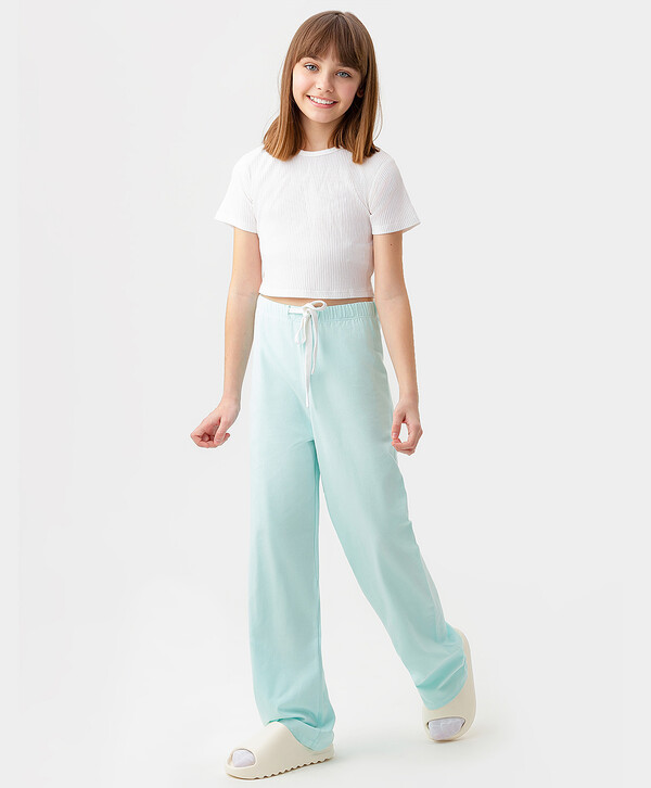 Брюки голубые Button Blue, 110-116, 123BBGU56021800, Голубой, 123BBGU56021800 
Брюки голубые Button Blue, 110-116, 123BBGU56021800, Голубой, 123BBGU56021800