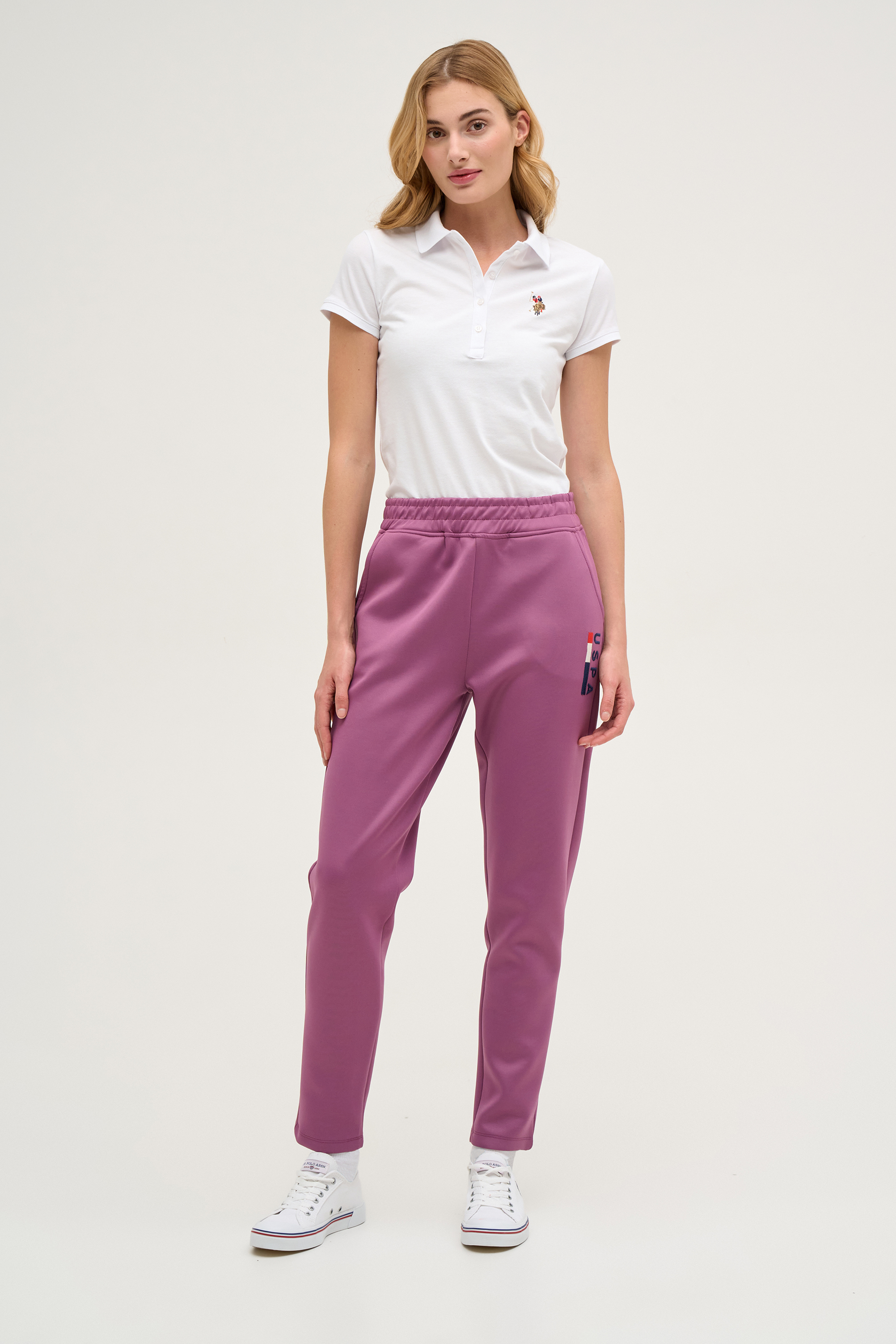 Спортивные брюки женские U.S. POLO Assn. G082SZ0OP0R-KLARSE фиолетовые L, Фиолетовый, G082SZ0OP0R-KLARSE
Спортивные брюки женские U.S. POLO Assn. G082SZ0OP0R-KLARSE фиолетовые L, Фиолетовый, G082SZ0OP0R-KLARSE