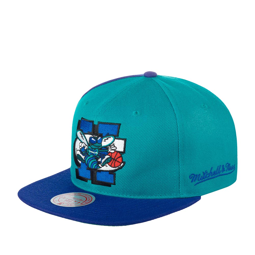 Бейсболка Mitchell&Ness 6MUSSH21299-CHOTLPR Charlotte Hornets NBA бирюзовая/фиолетовая, Голубой, 6MUSSH21299-CHOTLPR Charlotte Hornets NBA
Бейсболка Mitchell&Ness 6MUSSH21299-CHOTLPR Charlotte Hornets NBA бирюзовая/фиолетовая, Голубой, 6MUSSH21299-CHOTLPR Charlotte Hornets NBA