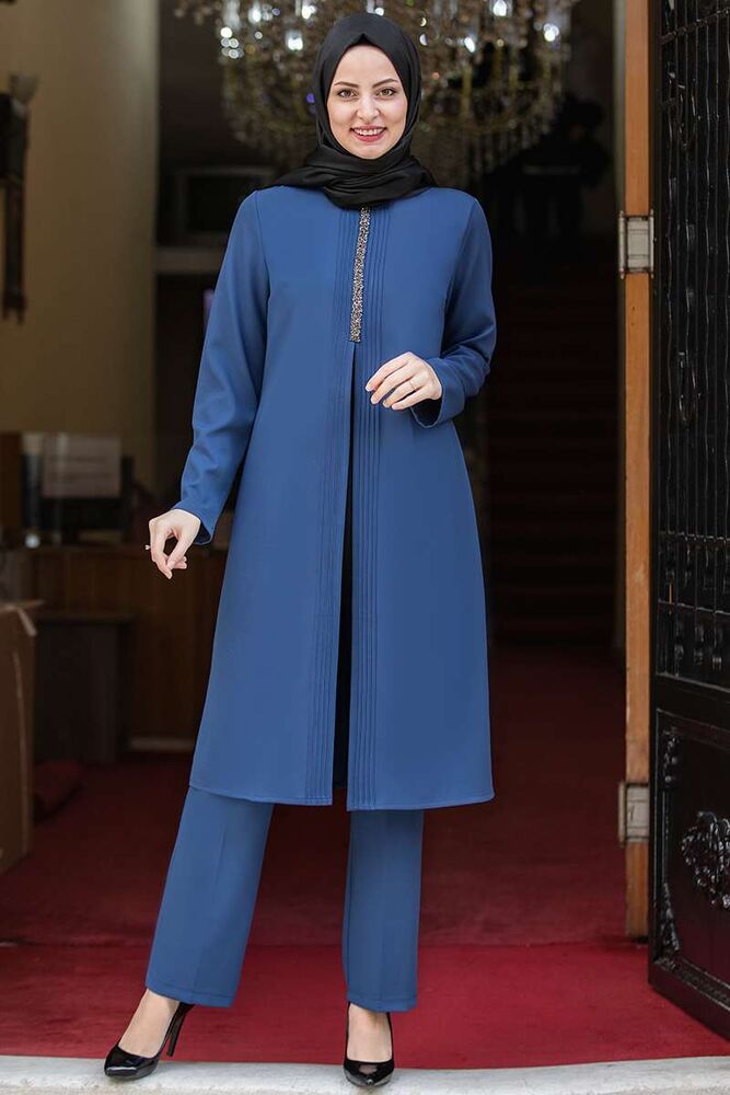 Костюм женский Fashion Showcase Design P-00000116-IND синий 40 EU (доставка из-за рубежа), P-00000116-IND
Костюм женский Fashion Showcase Design P-00000116-IND синий 40 EU (доставка из-за рубежа), P-00000116-IND