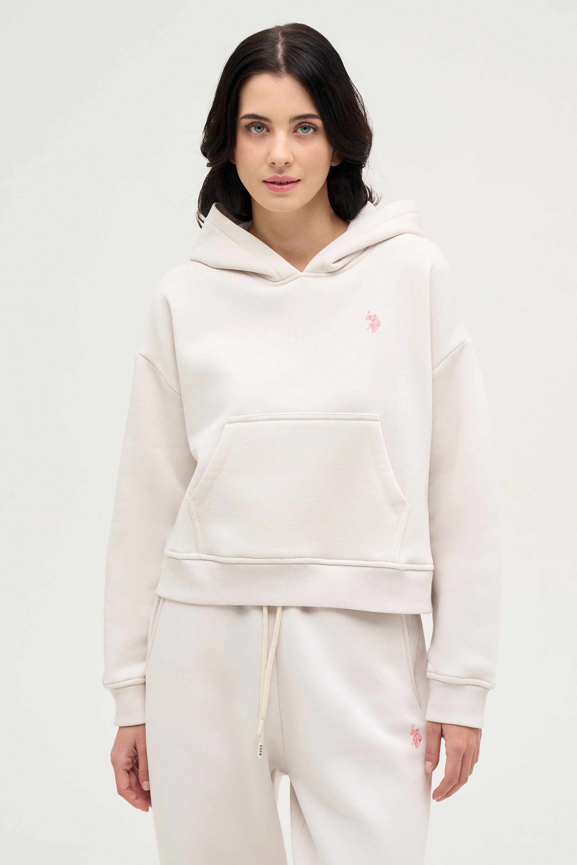 Худи женское U.S. POLO Assn. G082SZ0820R-KUR-SK023 белое 2XS, Белый, G082SZ0820R-KUR-SK023
Худи женское U.S. POLO Assn. G082SZ0820R-KUR-SK023 белое 2XS, Белый, G082SZ0820R-KUR-SK023