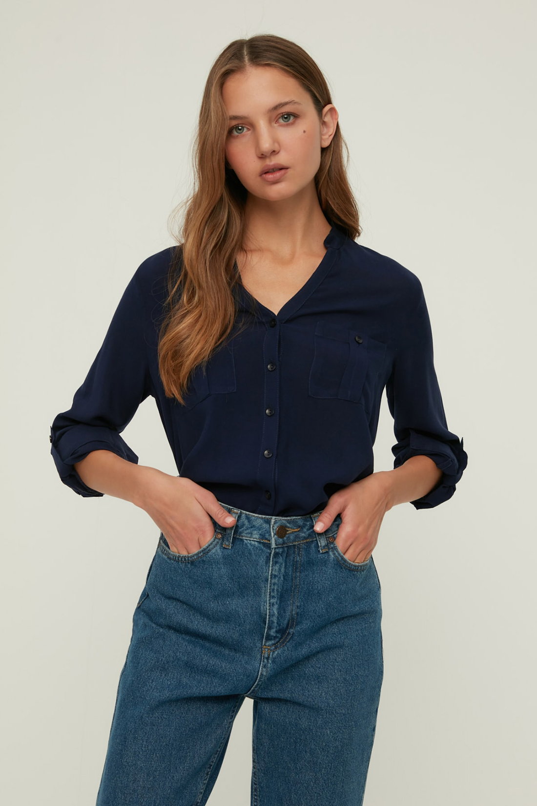 фото Рубашка женская trendyol twoaw22go0920 синяя 38 eu