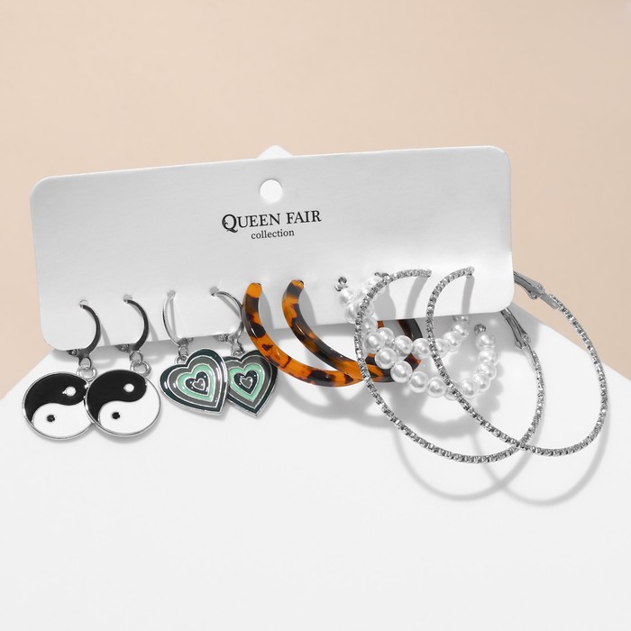 Комплект (серьги 5 пар) из бижутерного сплава с эмалью Queen Fair Леди инь-ян, Леди инь-ян
Комплект (серьги 5 пар) из бижутерного сплава с эмалью Queen Fair Леди инь-ян, Леди инь-ян