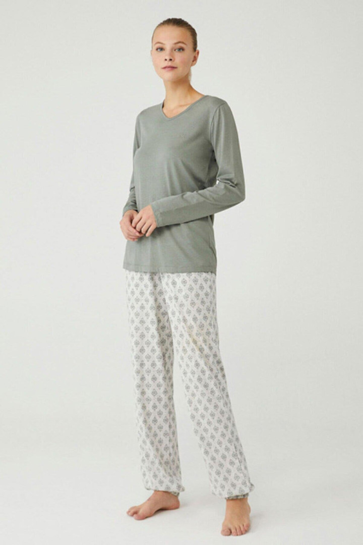Пижама женская FRESHNESS Freshness.3381 зеленая M (доставка из-за рубежа), Freshness.3381
Пижама женская FRESHNESS Freshness.3381 зеленая M (доставка из-за рубежа), Freshness.3381