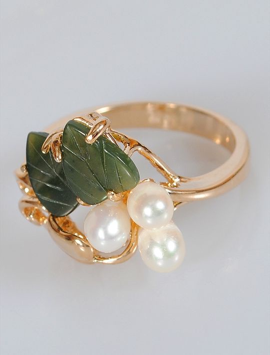 Кольцо из бижутерного сплава р. 17 Lotus Jewelry 72R-26fwp-ja, жемчуг искусственный/нефрит, 72R-26fwp-ja
Кольцо из бижутерного сплава р. 17 Lotus Jewelry 72R-26fwp-ja, жемчуг искусственный/нефрит, 72R-26fwp-ja