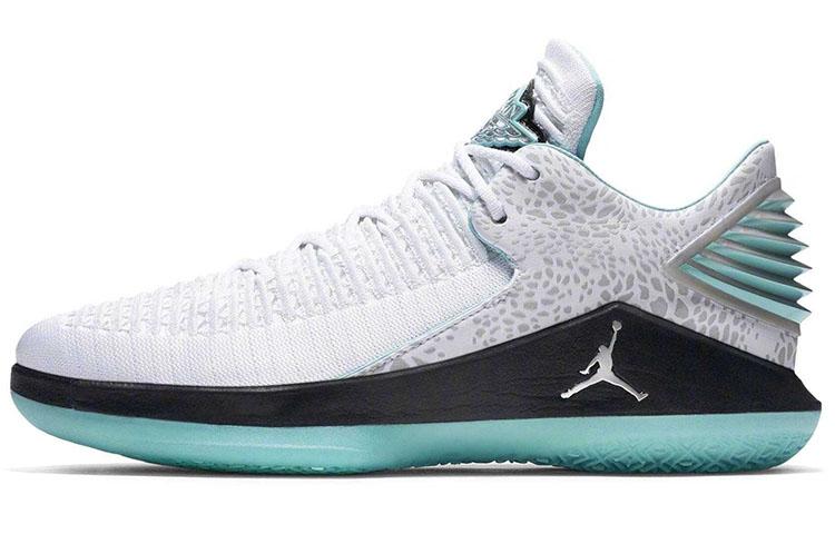 Кроссовки унисекс Jordan Air Jordan 32 Low Guo Ailun PE белые 44.5 EU, Белый, Air Jordan 32 Low Guo Ailun PE
Кроссовки унисекс Jordan Air Jordan 32 Low Guo Ailun PE белые 44.5 EU, Белый, Air Jordan 32 Low Guo Ailun PE