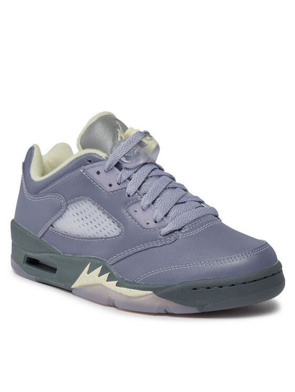 Кроссовки женские Nike Air Jordan 5 Retro Low FJ4563 500 серые 36.5 EU, Серый, Air Jordan 5 Retro Low FJ4563 500
Кроссовки женские Nike Air Jordan 5 Retro Low FJ4563 500 серые 36.5 EU, Серый, Air Jordan 5 Retro Low FJ4563 500