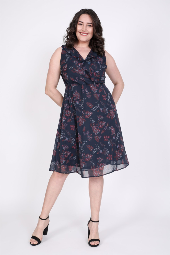 Платье женское My Line Moda 748 синее 44 RU (товары доставляются из-за рубежа), 748
Платье женское My Line Moda 748 синее 44 RU (товары доставляются из-за рубежа), 748