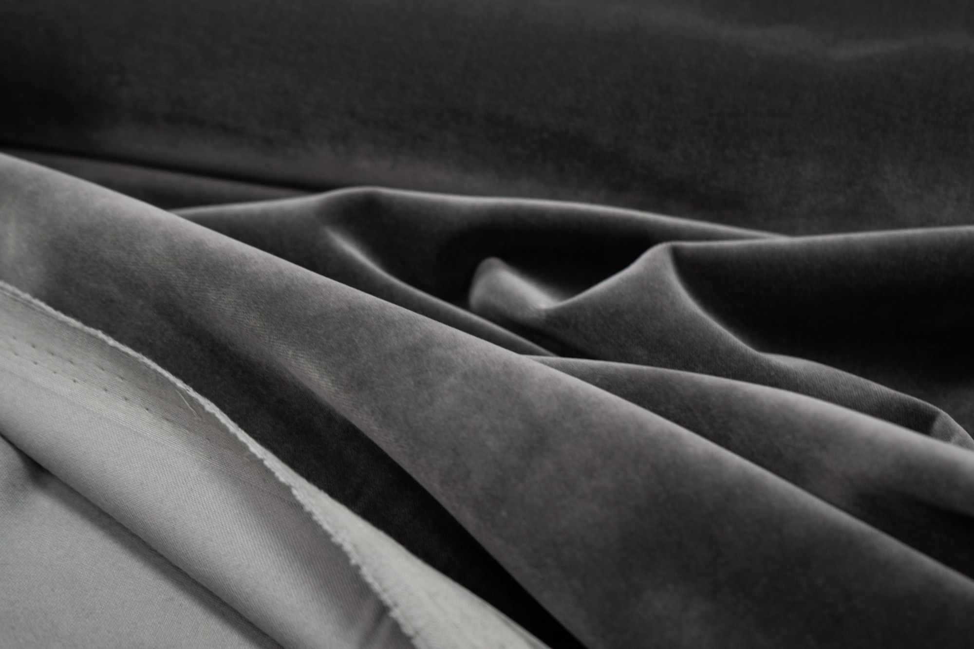 Ткань UNOFABRIC VE50756 Бархат хлопок мокрый асфальт. Ткань для шитья 100x150 см, Серый
Ткань UNOFABRIC VE50756 Бархат хлопок мокрый асфальт. Ткань для шитья 100x150 см, Серый