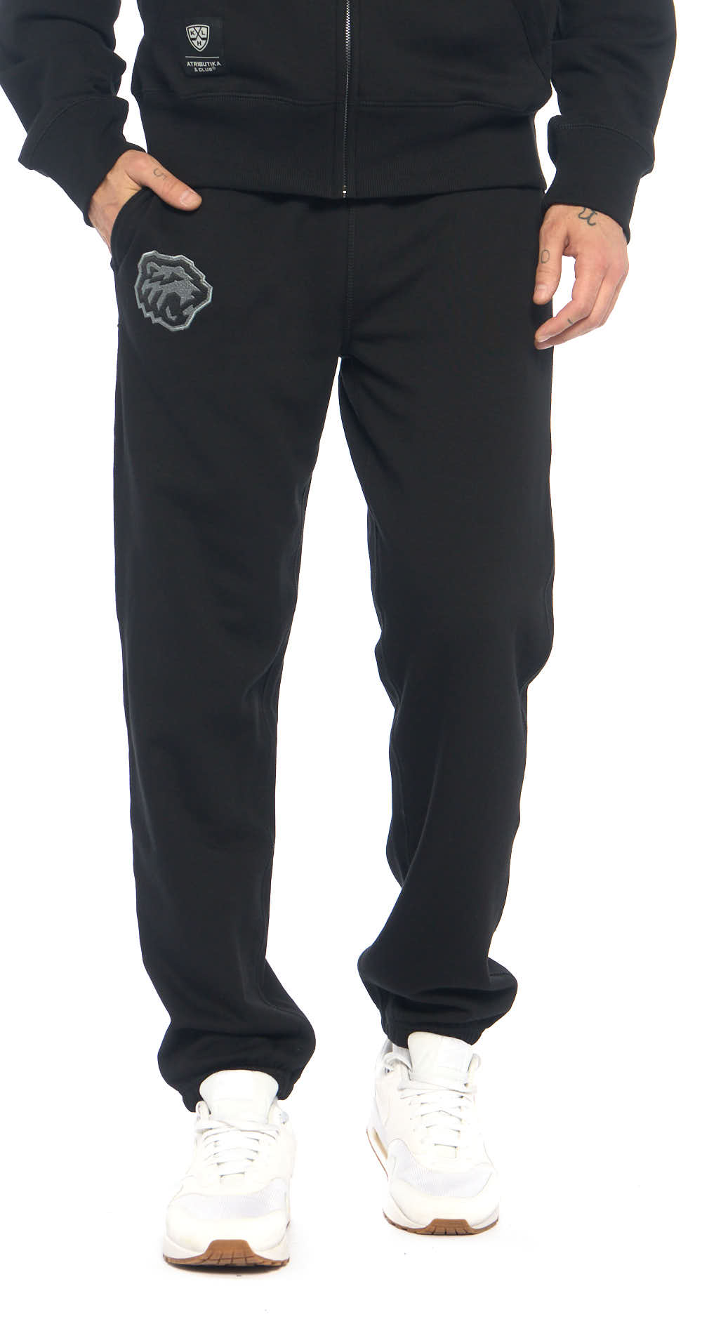 Спортивные брюки мужские Atributika&Club Трактор 148300 черные M, Черный, Трактор 148300
Спортивные брюки мужские Atributika&Club Трактор 148300 черные M, Черный, Трактор 148300