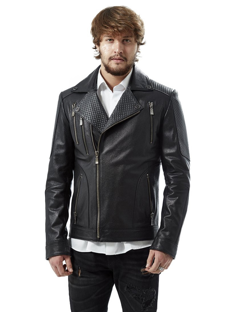 Кожаная куртка мужская Hodore H35-hc03 черная M (товары доставляются из-за рубежа), H35-hc03
Кожаная куртка мужская Hodore H35-hc03 черная M (товары доставляются из-за рубежа), H35-hc03