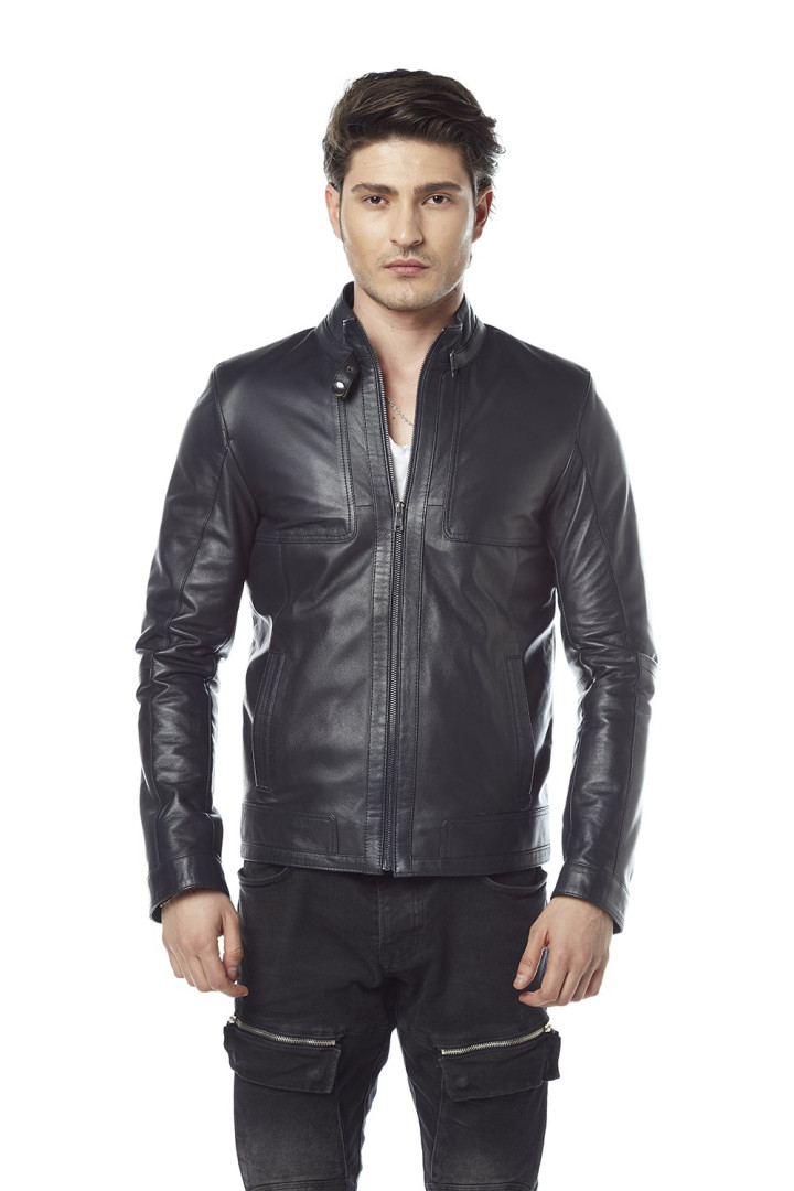 Кожаная куртка мужская Hodore H35-Dogan черная 2XL (товары доставляются из-за рубежа), Черный, H35-Dogan
Кожаная куртка мужская Hodore H35-Dogan черная 2XL (товары доставляются из-за рубежа), Черный, H35-Dogan