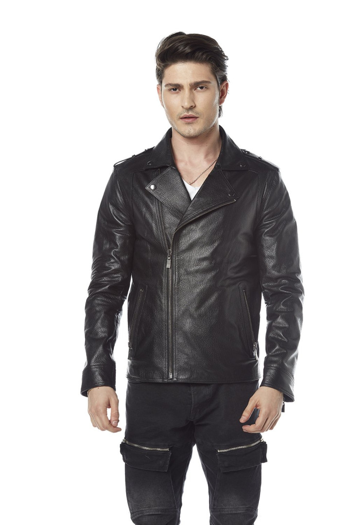 Кожаная куртка мужская Hodore H35-jumbomot черная 2XL (товары доставляются из-за рубежа), Черный, H35-jumbomot
Кожаная куртка мужская Hodore H35-jumbomot черная 2XL (товары доставляются из-за рубежа), Черный, H35-jumbomot