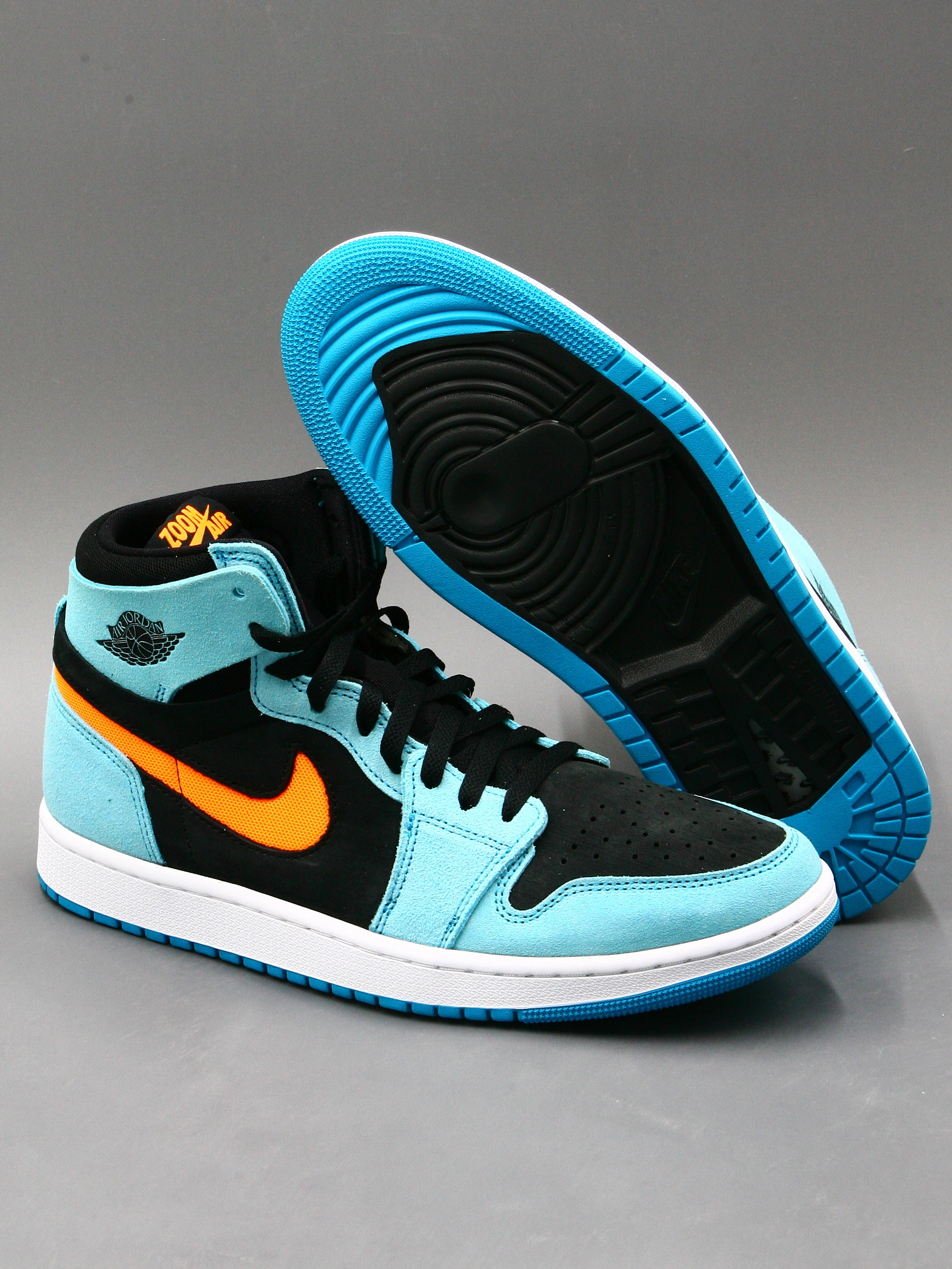 Кеды мужские Nike Air Jordan 1 Zoom CMFT 2 синие 10 US, Синий, Air Jordan 1 Zoom CMFT 2
Кеды мужские Nike Air Jordan 1 Zoom CMFT 2 синие 10 US, Синий, Air Jordan 1 Zoom CMFT 2