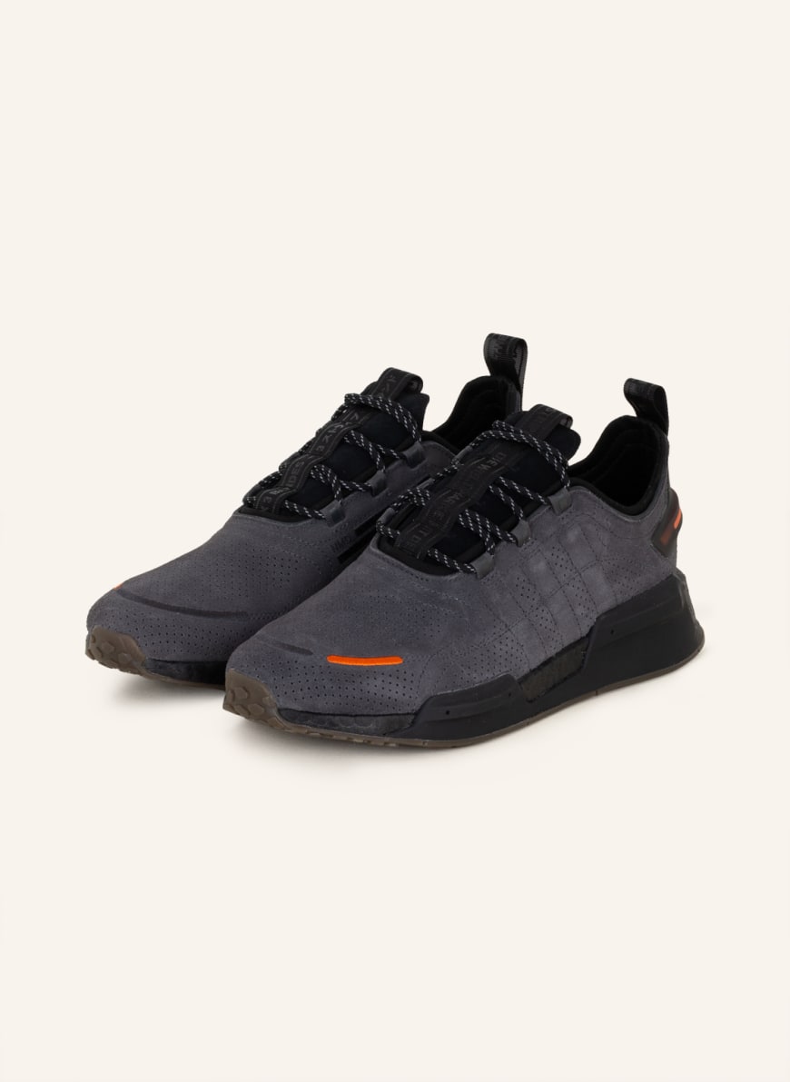 Кроссовки мужские Adidas 1001322536 серые 40.5 RU (доставка из-за рубежа), 1001322536
Кроссовки мужские Adidas 1001322536 серые 40.5 RU (доставка из-за рубежа), 1001322536