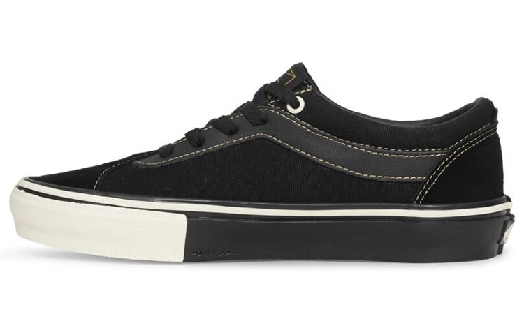 Кеды унисекс Vans Rassvet x Bold Skate Ni черные 35 EU, Черный, Rassvet x Bold Skate Ni
Кеды унисекс Vans Rassvet x Bold Skate Ni черные 35 EU, Черный, Rassvet x Bold Skate Ni