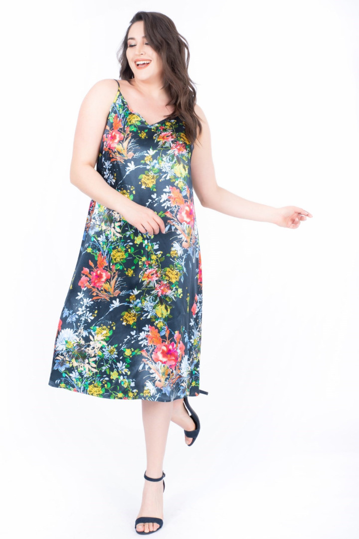 Платье женское My Line Moda 500 черное 40 RU (товары доставляются из-за рубежа), Черный, 500
Платье женское My Line Moda 500 черное 40 RU (товары доставляются из-за рубежа), Черный, 500