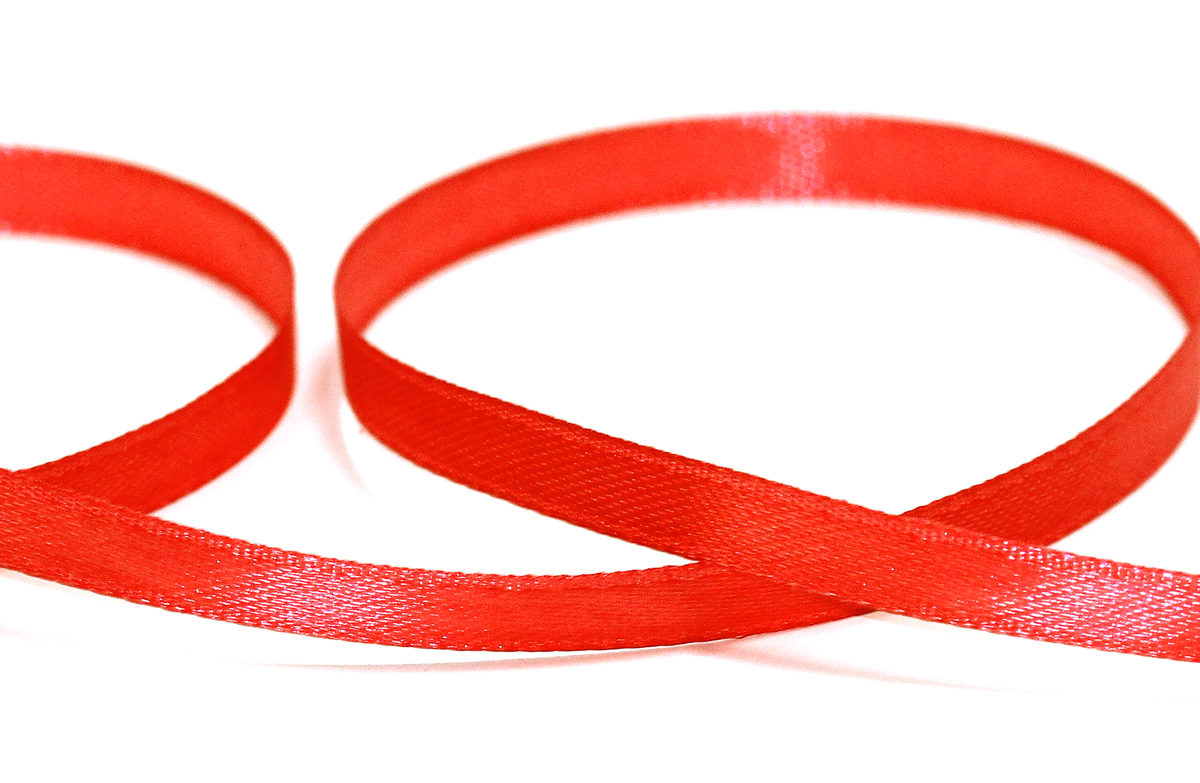 Лента атласная 6 мм Gamma 33 м №026 красный, №026 красный
Лента атласная 6 мм Gamma 33 м №026 красный, №026 красный
