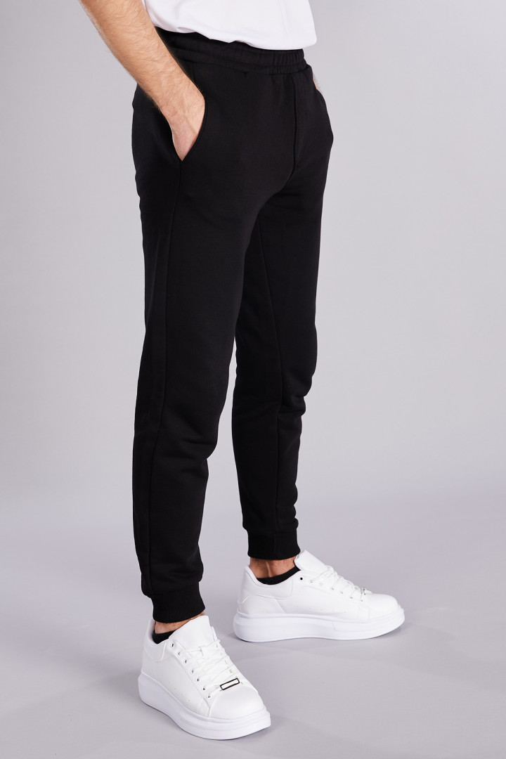 Спортивные брюки Tonny Black - Aypima TBG1904-2_101 M (товары доставляются из-за рубежа), TBG1904-2_101
Спортивные брюки Tonny Black - Aypima TBG1904-2_101 M (товары доставляются из-за рубежа), TBG1904-2_101
