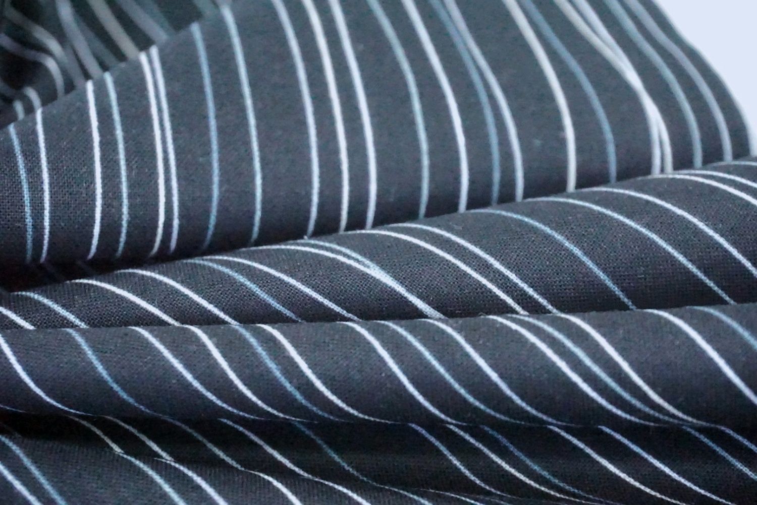 Ткань UNOFABRIC COD1417 хлопок корейский, узор линии. Ткань для шитья 100x110 см, Черный
Ткань UNOFABRIC COD1417 хлопок корейский, узор линии. Ткань для шитья 100x110 см, Черный