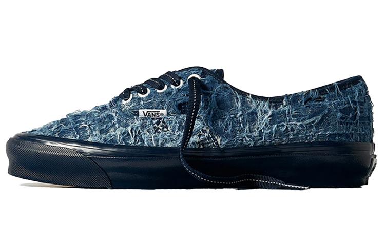 Кеды унисекс Vans FDMTL x Authentic LX синие 44.5 EU, Синий, FDMTL x Authentic LX
Кеды унисекс Vans FDMTL x Authentic LX синие 44.5 EU, Синий, FDMTL x Authentic LX