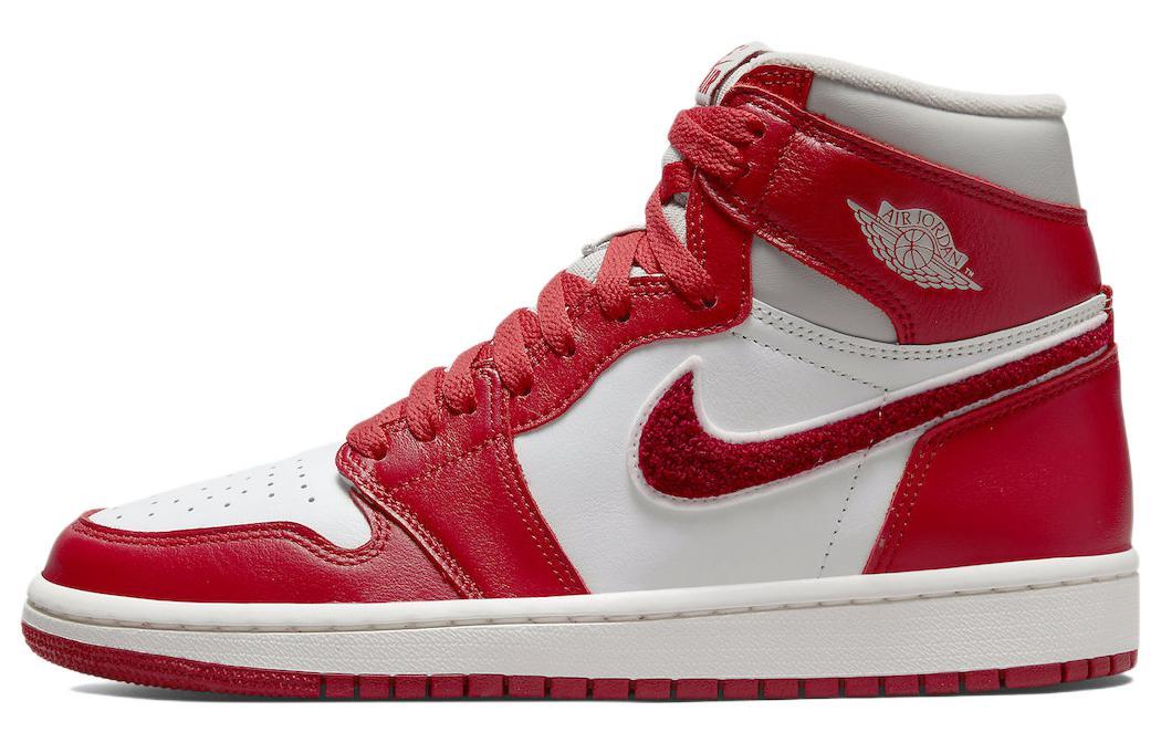 Кеды унисекс Jordan Air Jordan 1 retro high og newstalgia chenille красные 38 EU, Красный, Air Jordan 1 retro high og newstalgia chenille
Кеды унисекс Jordan Air Jordan 1 retro high og newstalgia chenille красные 38 EU, Красный, Air Jordan 1 retro high og newstalgia chenille