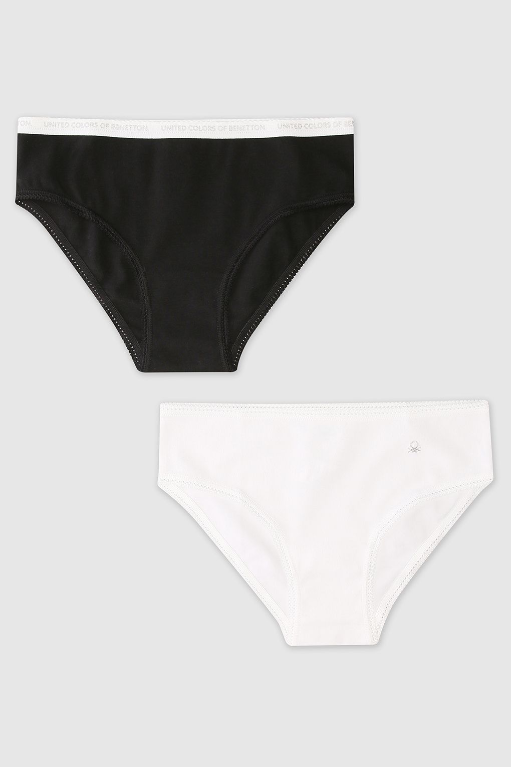 Трусы детские United Colors of Benetton 3MC10S1BF, белый/черный, 158, 3MC10S1BF
Трусы детские United Colors of Benetton 3MC10S1BF, белый/черный, 158, 3MC10S1BF