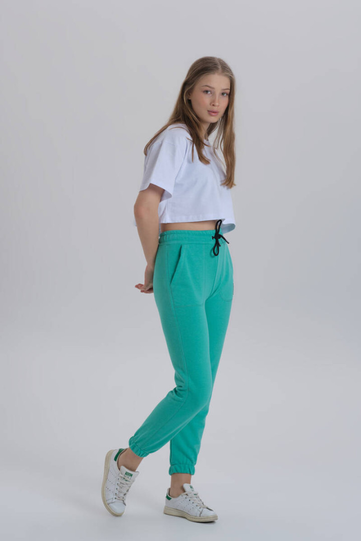 Спортивные брюки David Gerenzo 900000047327 голубые M (товары доставляются из-за рубежа), Голубой, 900000047327
Спортивные брюки David Gerenzo 900000047327 голубые M (товары доставляются из-за рубежа), Голубой, 900000047327